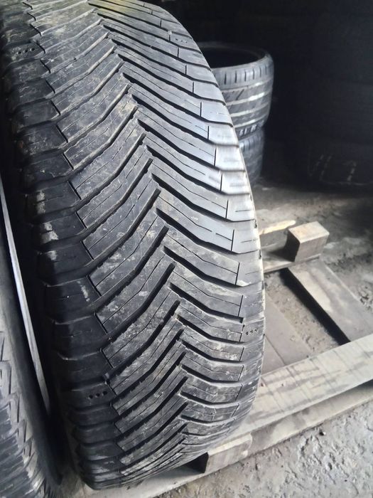 225.65.17 Michelin 2шт літо шини б/у склад Харків шиномонтаж вулиця андріївська 2 всесезон