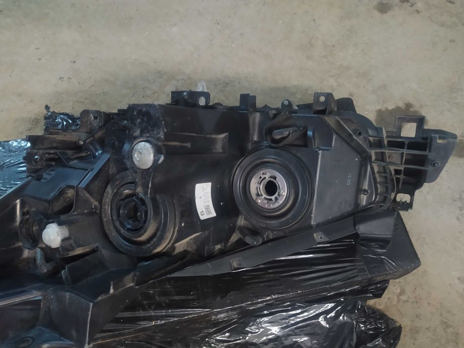 Фара права Mazda CX-5 12-16 USA