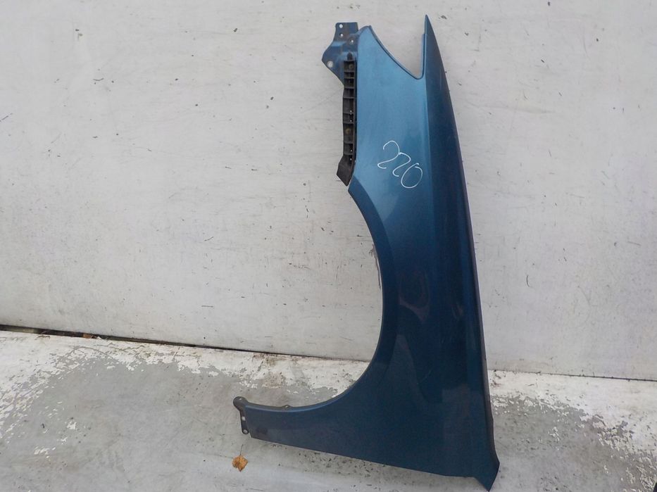 220 SUBARU LEGACY IV LIFT BŁOTNIK LEWY PRZÓD