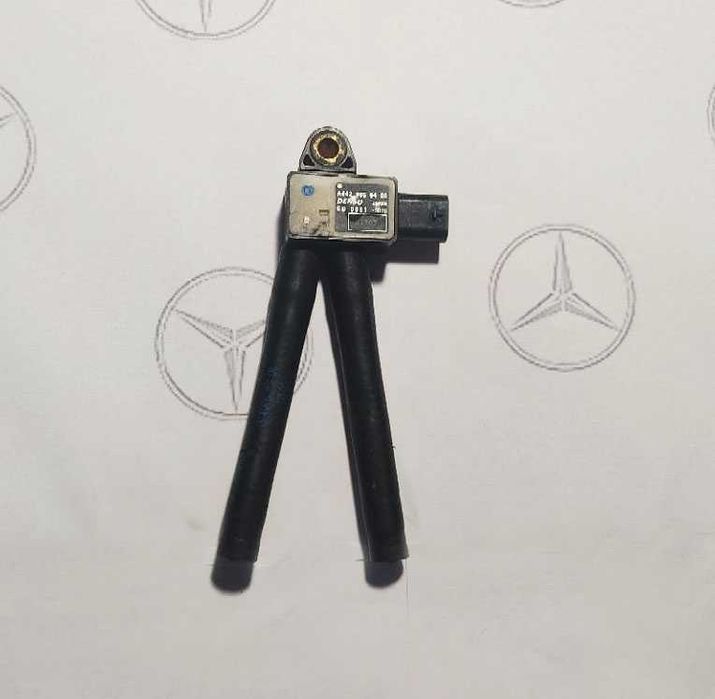 Mercedes датчик тиску каталізатора