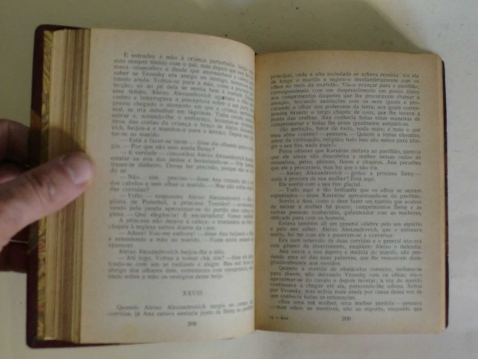 Ana Karenina
de Leão Tolstoi