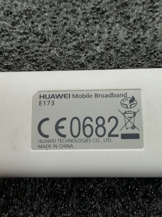 Роутер Huawei E173