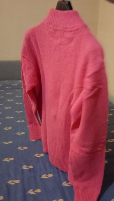 Camisola praticamente, NOVA!