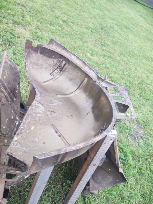 Sprzedam części do Poloneza I Syreny 104