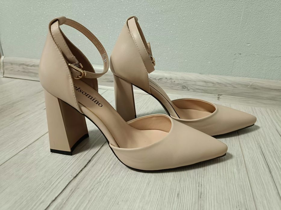 Туфлі шкіряні 36 р, устілка 23.5см