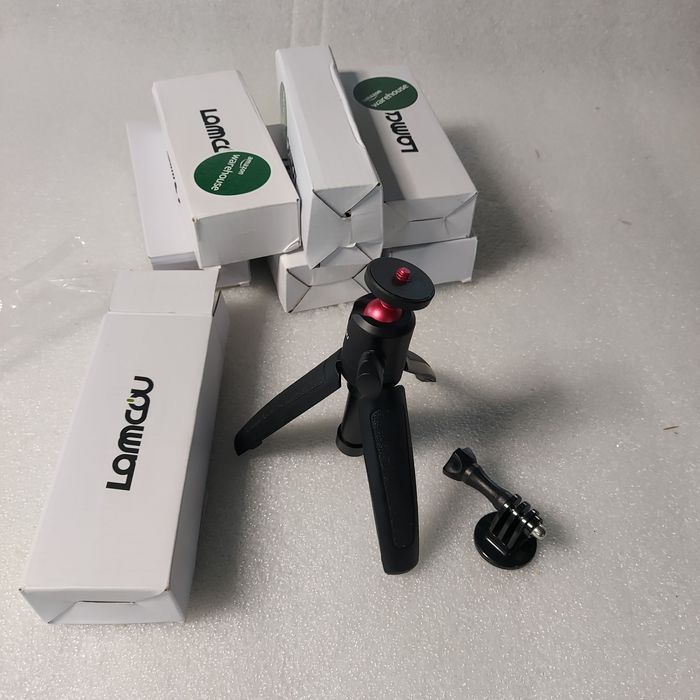 Lammcou Mini statyw do kamery sportowej z drążkiem przedłużającym