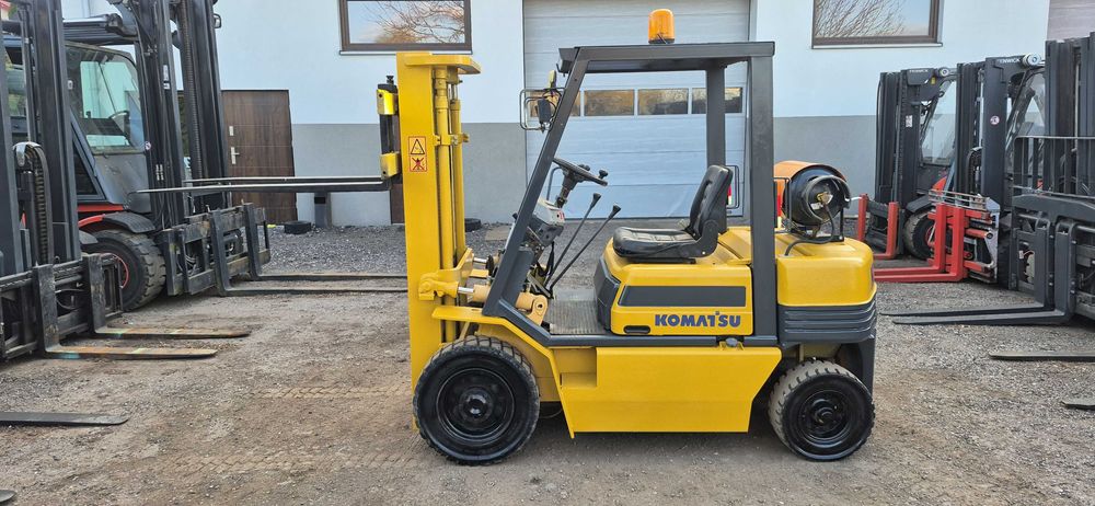 Wózek Widłowy Komatsu FG20 - Wolny skok wideł - Stan BDB