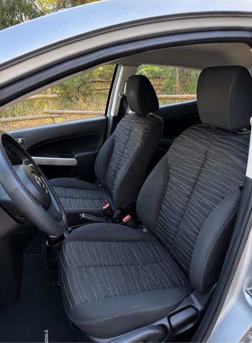 Mazda 2 — fotografia 9