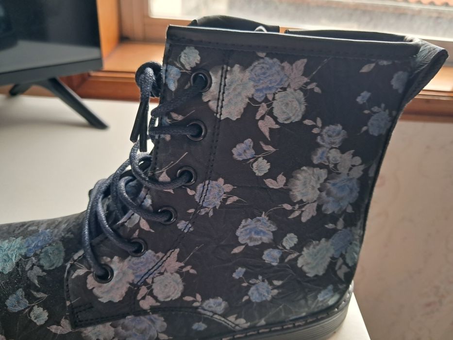 Botas menina novas T35