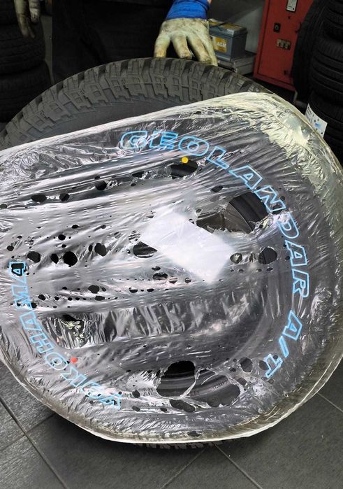 New Yokohama Geolandar A/T G015 P255/75R17 113T Tires – Brand New / Never Used