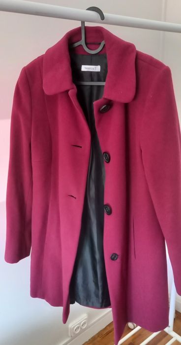 Vendo casaco bordeaux