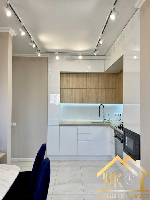 Продаж  БЕЗ КОМІІСІЇ, стильної 3к квартири з ремонтом ПРЕМІУМ класу!