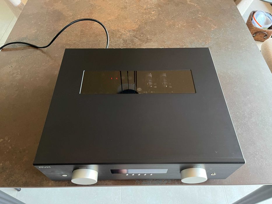 Wzmacniacz hybrydowy AVM Evolution A 5.2  z modułem DAC