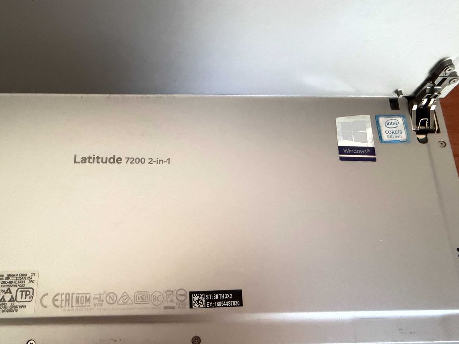 Dell Latitude 7200 2 em 1 Hibrido|Ecran Tactil|i5-8365u|8Gb Ram|256Gb|