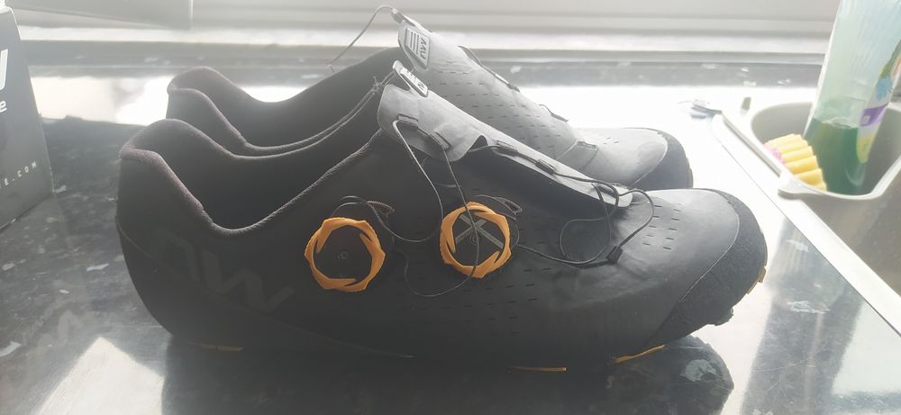 Sapatos btt extreme XC. Topo gama