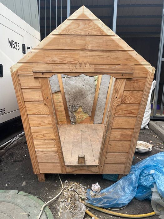 Будка для великих порід утепленна