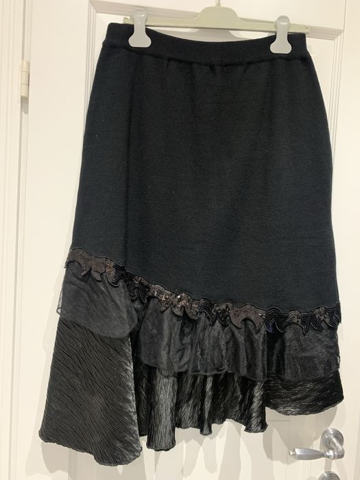 Женские юбки новые и б/у  разных фасонов