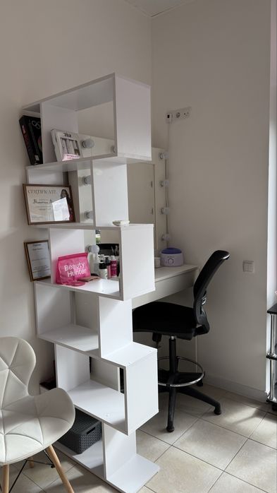 Стелаж для речей