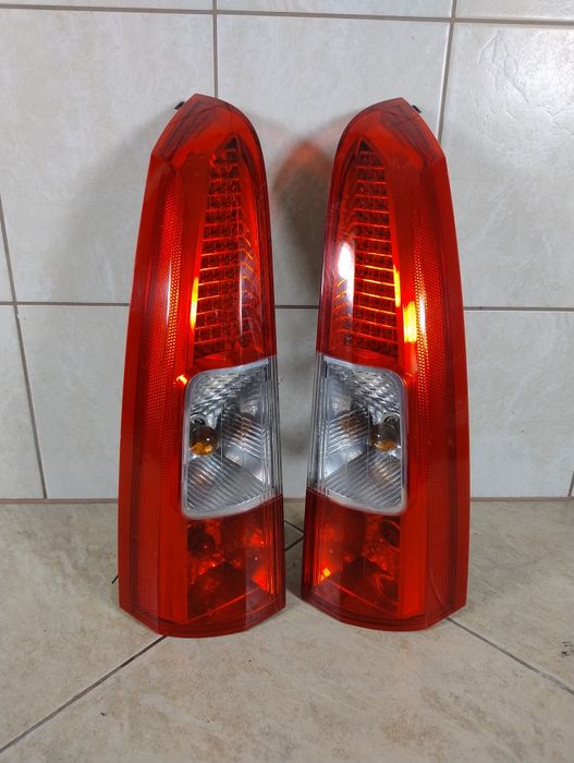 Lampa górna Volvo V70 II 2 prawa lewa oryginał wysyłka OLX