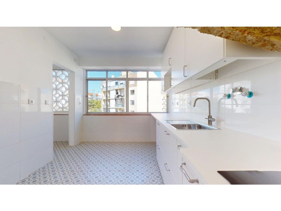 T2 com 84 m² na Amadora