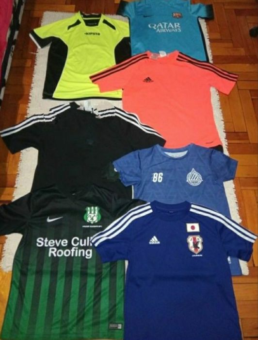 Футбольні футболки, гетри, копи на хлопчика