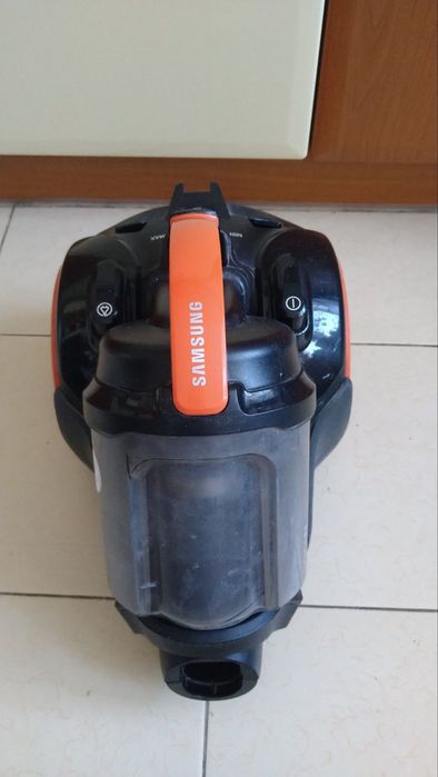 Пылесос Samsung SC15K