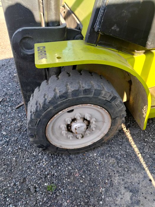 wózek widłowy sztaplarka Clark bardzo mocna 1998  4,5T udzwig