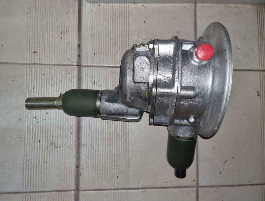 Ступица Ступиця Диференціал Мост Main drive МВ МТ 12 Днепр 16