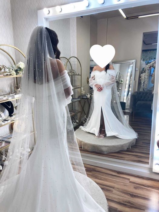 Suknia ślubna elegancka minimalistyczna syrenka