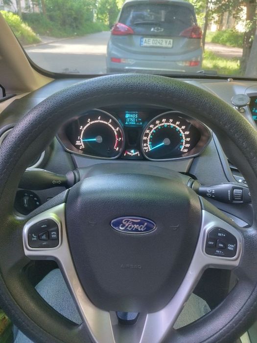 Ford fiesta 2017 г