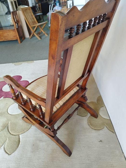 Amerykański fotel bujany Antyk początek XX wiek