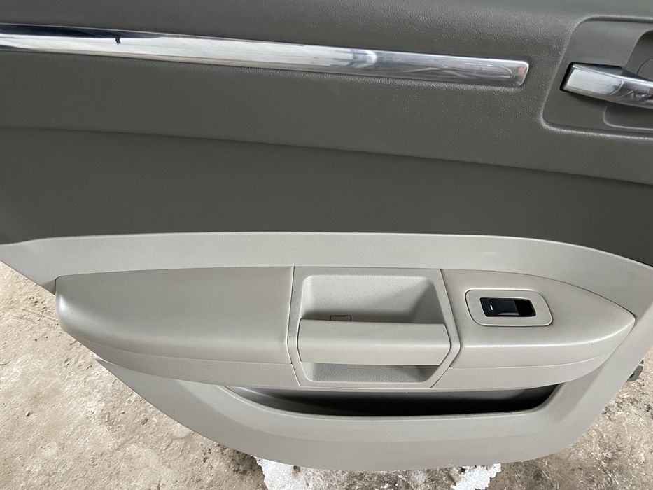 Дрері взборі Chrysler 300C