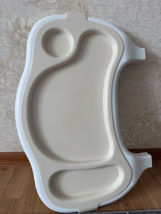 Крісло для годування