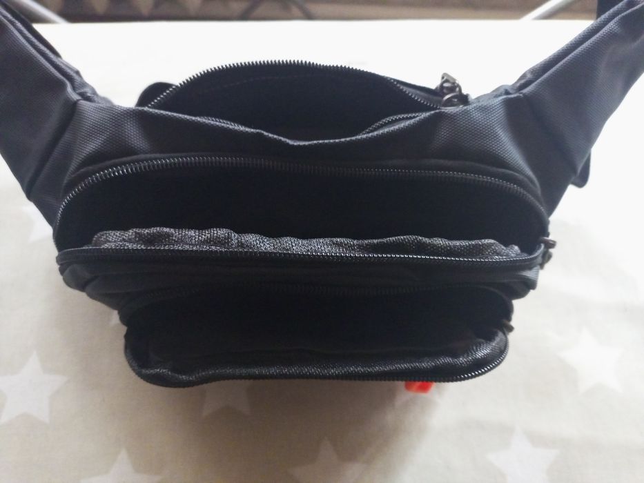 Сумочка на пояс(бананка)