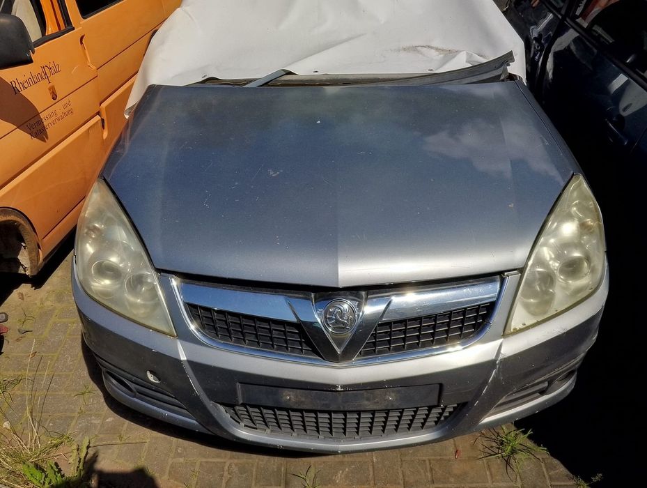 KOMPLETNY PRZÓD Opel Vectra C FL (III Po Lift) (05-08r.) 4AU (Z163). MASKA, LAMPY,GRILL,ZDERZAK,BŁOTNIKI,PAS PRZEDNI,BELKA ZDERZAKA,CHŁODNICE KOMPLET.Pojazd na części. GWARANCJA !!!