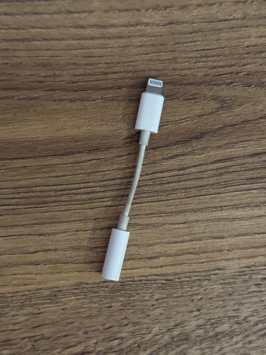 Przejsciówka apole iphone  lightning aux