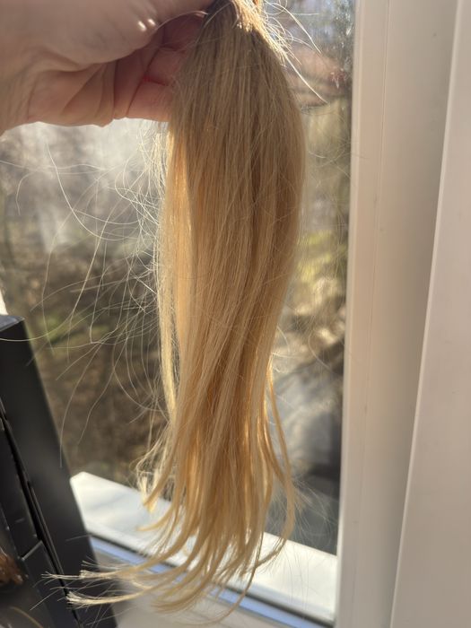 Натуральне словʼянське  волосся світле