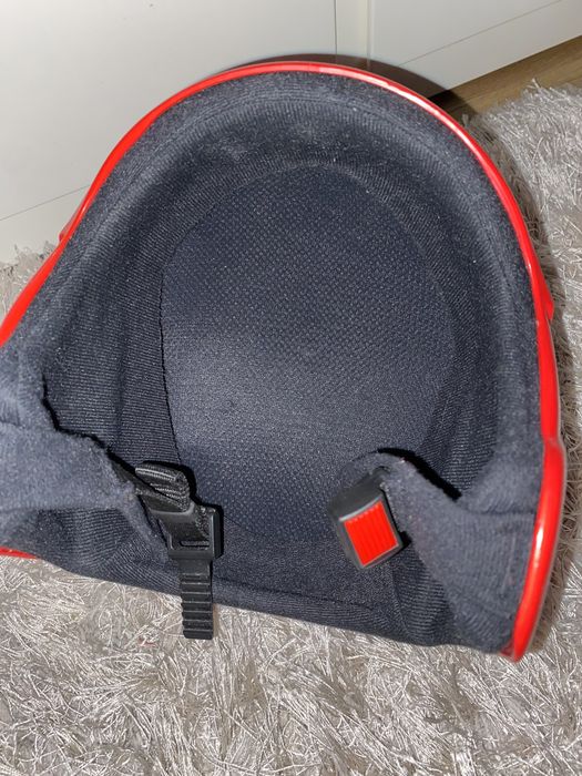 Kask zimowy i gogle+ kijki gratis