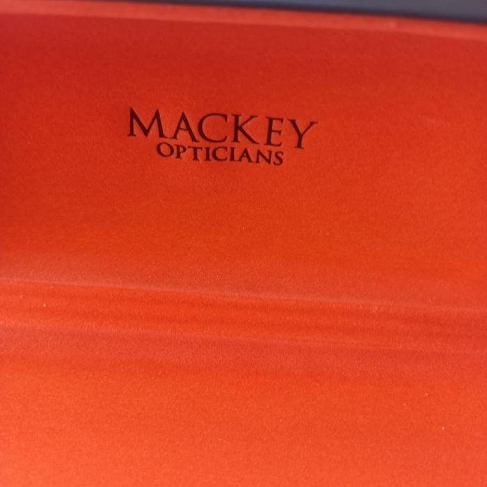 Twarde etui na okulary Mackey