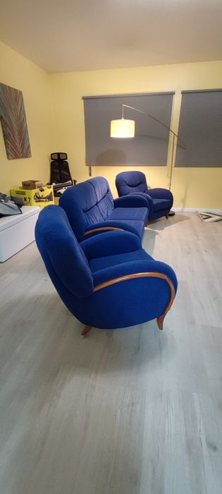 Conjunto 3 sofás portugueses = 4 lugares