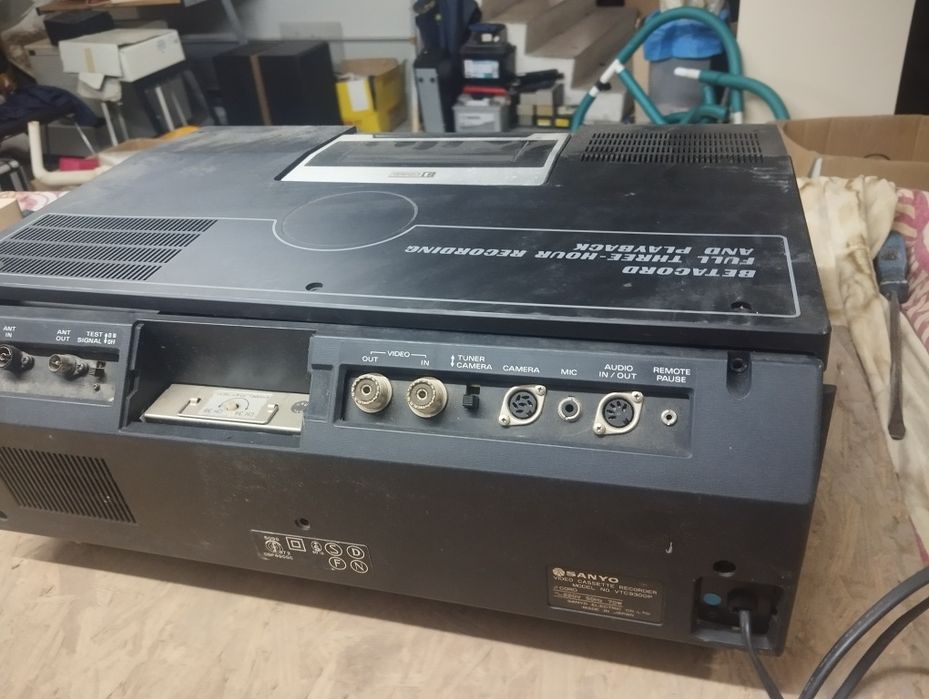 Video gravador Beta Sanyo VTC 9300