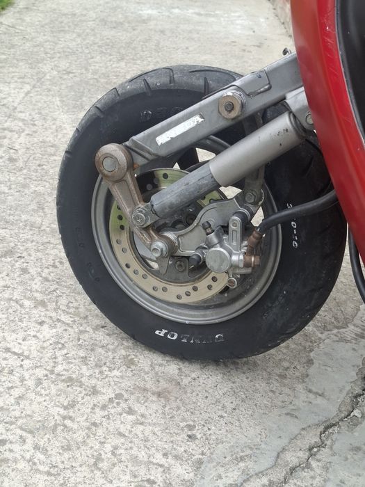 Honda lead 90 ..