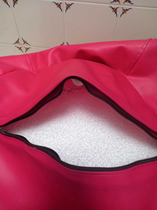 Puff grande rosa choque