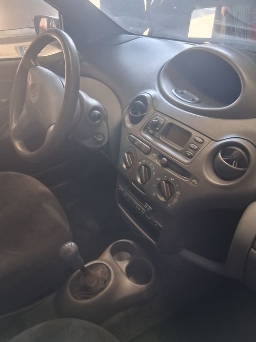 Toyota yaris para peças