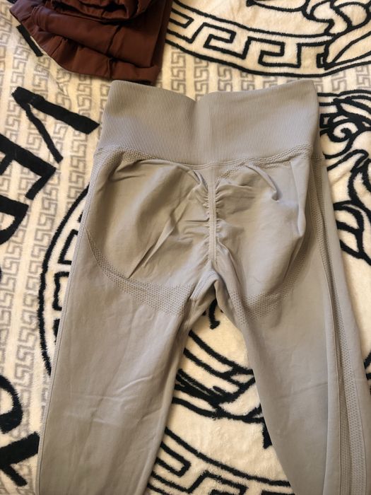 Сірі легінси ,ідеальний стан ,s