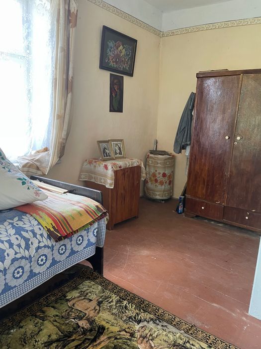 Продаю 2-ох кімнатну квартиру