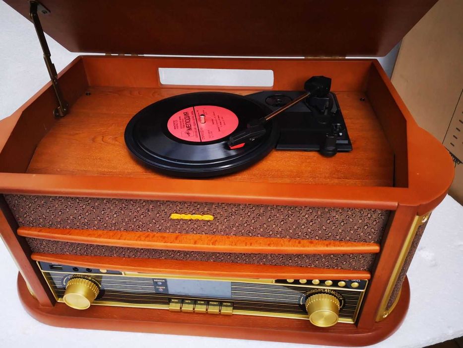 Проигрыватель виниловых пластинок auna Belle Epoque 1908.Звук топ