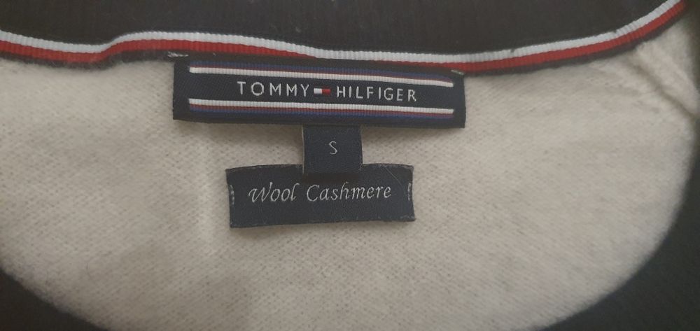 Sweterek kaszmirowy Tommy Hilfiger S