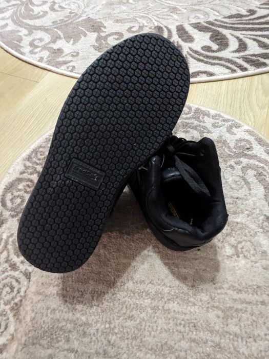 Кросовки TredSafe