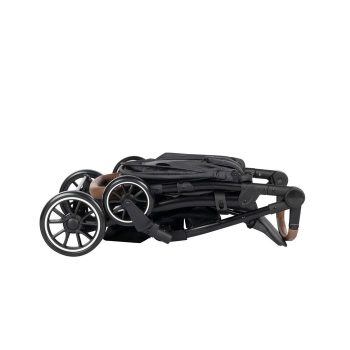 Carrinho de passeio da marca Bebé Confort + Ovo/Coque/Cadeira Auto